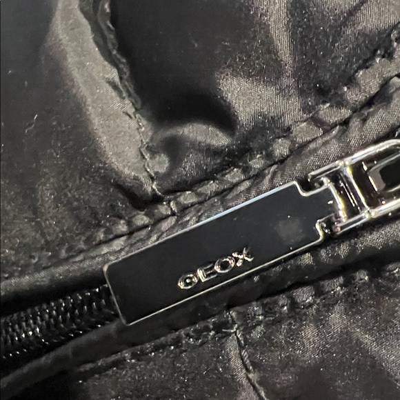 Geox Black Down-filled Hooded Parka Coat Size 12 - Picture 5 of 14